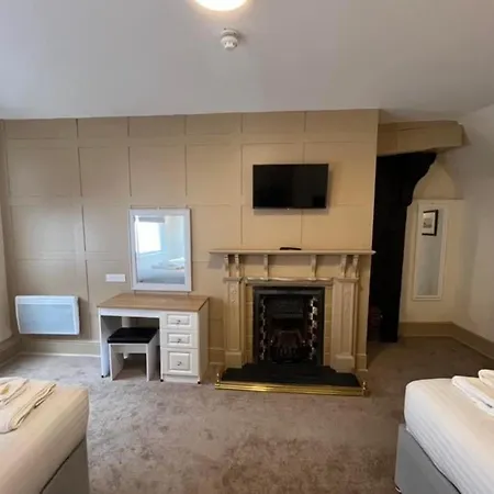 Talbot 3* Stourbridge
